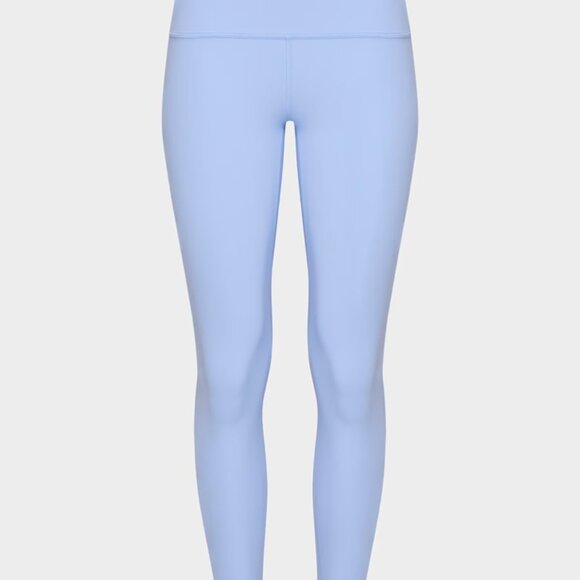 Aritzia Golden BUTTER New Cheeky Hi-Rise 24" Legging Size 4 - Picture 4 of 6